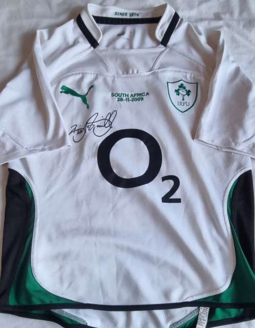 2009 IRELAND V SPRINGBOKS MATCH JERSEY- SIGNED BRIAN O DRISCOL- NO NUMBER