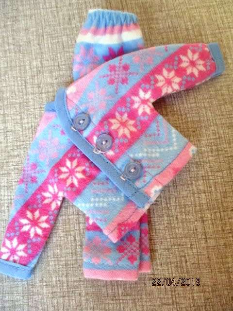 Barbie doll's winter PYJAMAS - snow flake