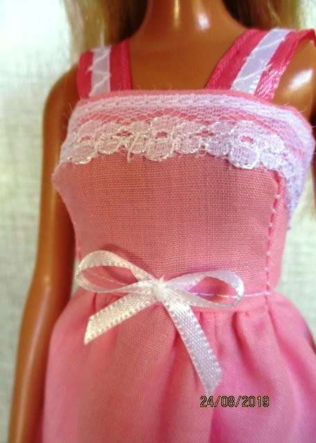 Barbie doll's sleeping bag and nightie set - yellow butterfly +pink