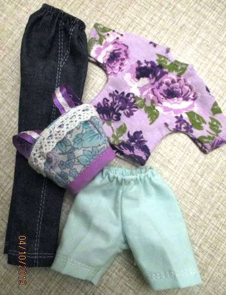 Barbie doll's mix and match set - purple/green