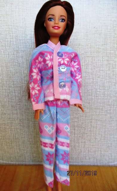 Barbie doll's winter PYJAMAS - pink and blue snowflake