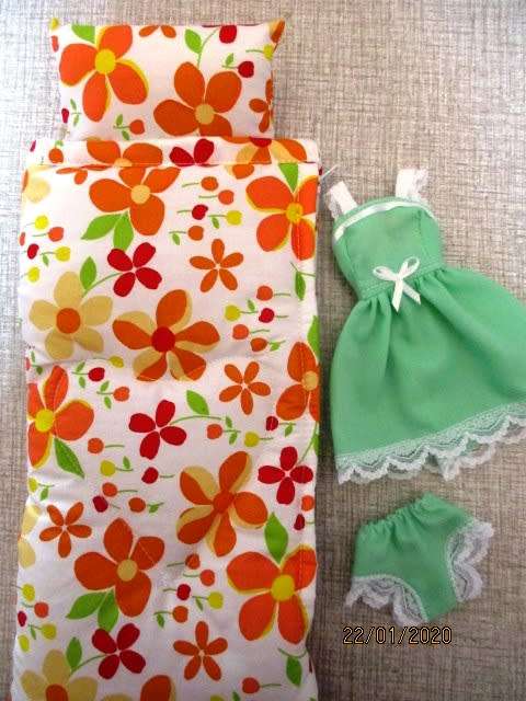 Barbie doll's SUMMER HOLIDAY SET No. 6