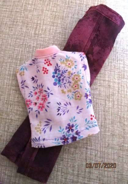 Barbie doll`s winter set - purple
