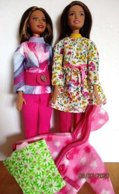 Barbie winter warmers set - six pieces plus belt