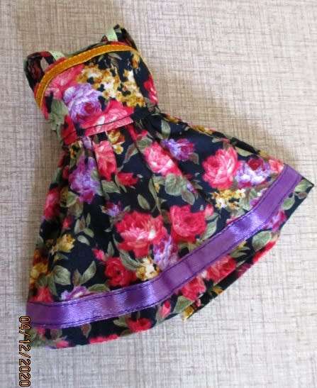 Barbie doll`s dress - black/red rose
