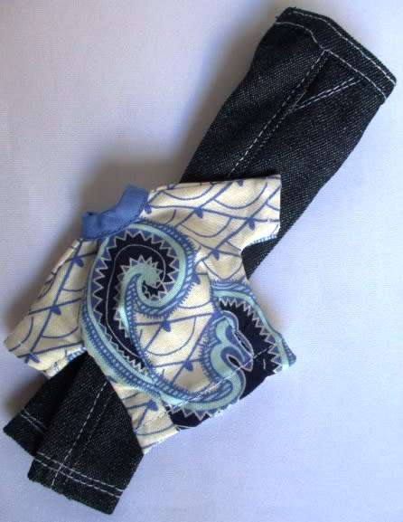 Barbie doll`s fitted jeans and top - blue swirl