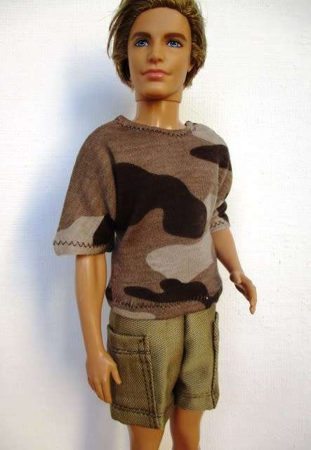 Ken doll`s cargo shorts and tee - camo