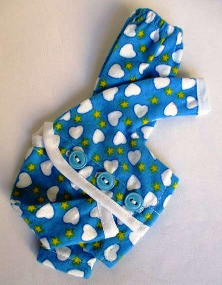 Barbie doll`s winter pyjamas - blue and white hearts