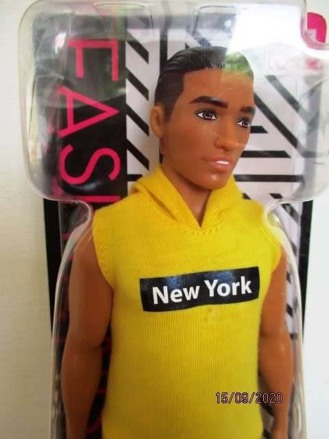 Ken doll fashionistas no. 131
