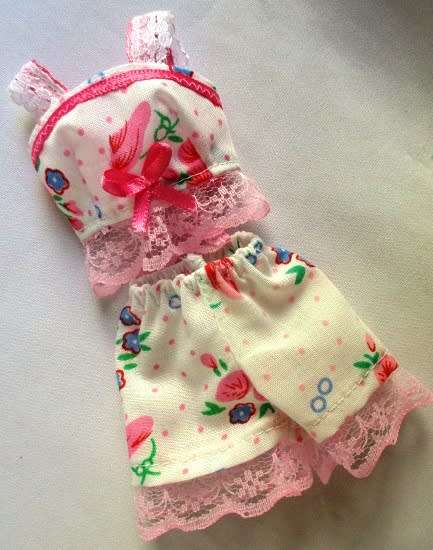 Barbie doll`s summer pyjama set - pink print
