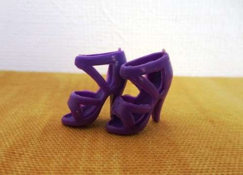 Barbie doll`s shoes - purple