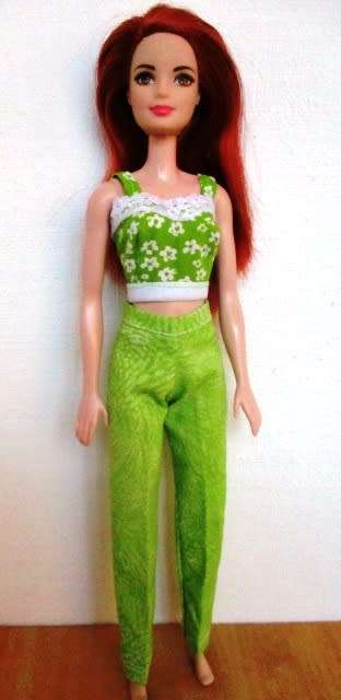 Barbie doll`s mix and match set - pants, shorts, two tops - lime green