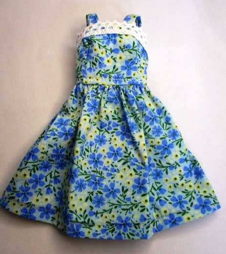 Barbie doll`s dress - blue/yellow print