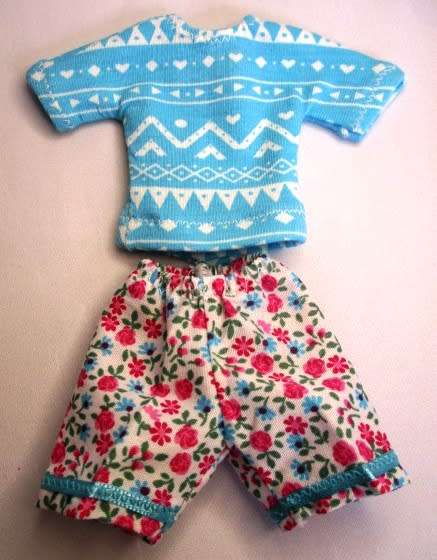 Barbie doll`s shorts and T-shirt - turquoise and pink print