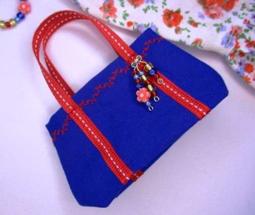 Barbie doll`s long dress, bag and necklace - red rose