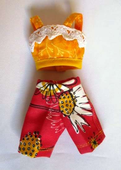 Barbie doll`s shorts and strap top - red/yellow