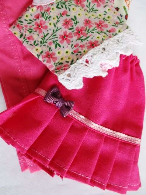Barbie doll`s colour combo set - cherise/pink