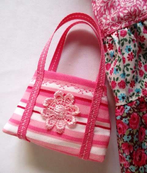 Barbie doll`s long dress, bag and necklace - pink/turquoise