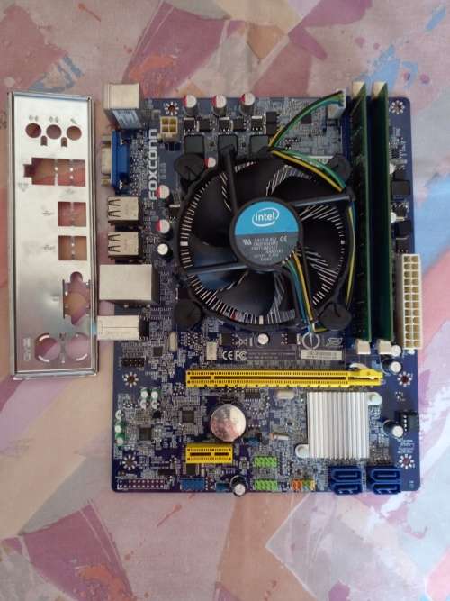 Foxconn H61MXL-M Motherboard + Intel Pentium G840