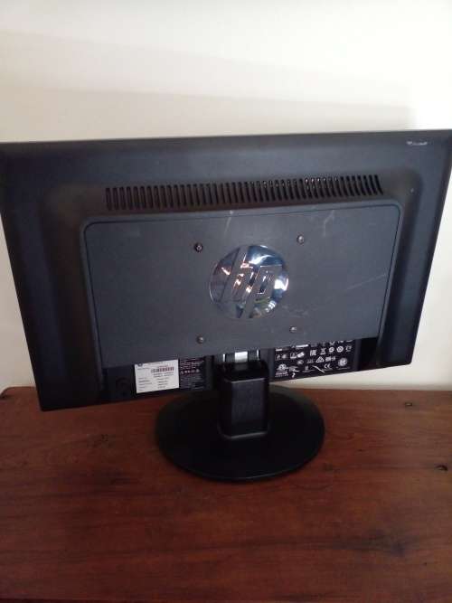 HP 18.5 Inch LCD Monitor