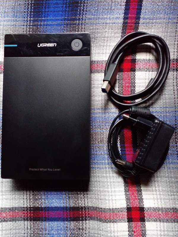 UGreen USB Hard Drive Enclosure