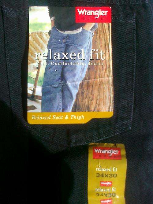 Wrangler Hero  - BLACK Jean size 34 , 30 ( Relaxed Fit)