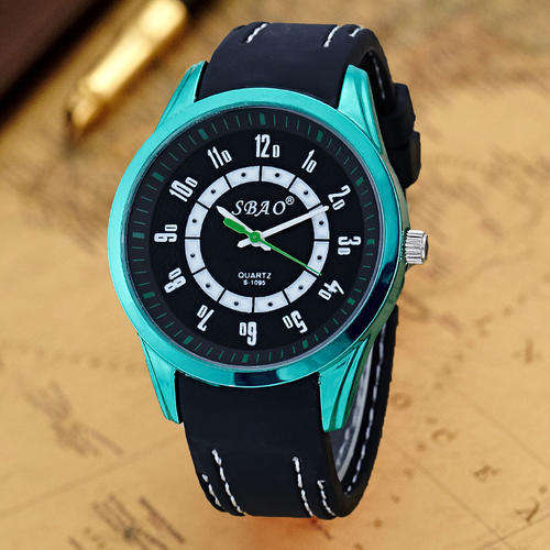 Men Fashion Quqartz Sport Wristwatch Silicone Rubber Watch