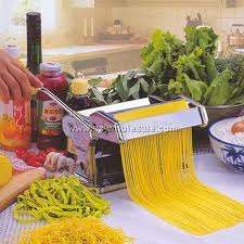 PASTA MAKER