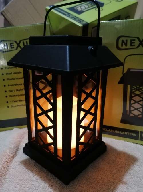 BOX WITH 6 X NEXUS SOLAR LED LANTERN - NEW
