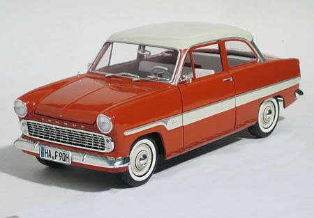 REVELL 12 M STREIFEN-TAUNUS (Scale 1:18)