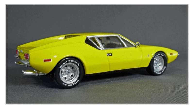 RARE!!! ELVIS!!! GREENLIGHT 1:43 SCALE 1971 DE TOMASO PANTERA ELVIS CHASE VERSION