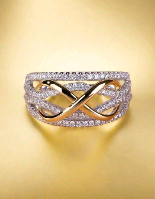 1pc Fashionable Classic Infinity Symbol Wrapped Cubic Zirconia Ring With Gift Box
