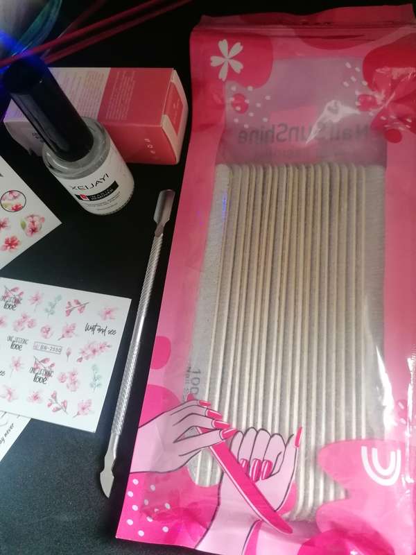 10pcs Nail Files Plus Nail gel/Glue Remover Plus random Nail Stickers