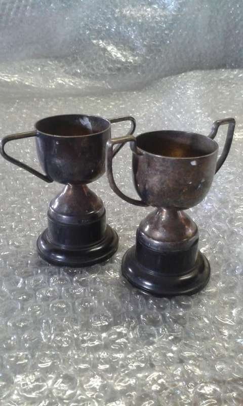 2 X Vintage EPNS Trophy's (8x7cm)