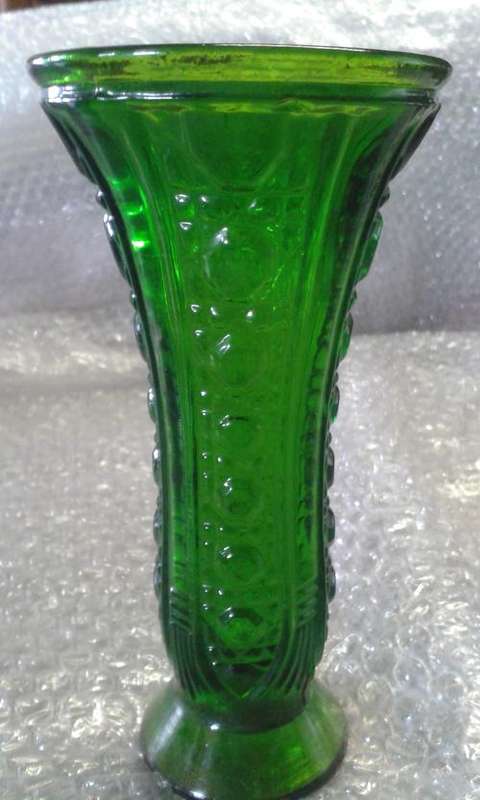 Vintage Green Vase ( 16x8cm)