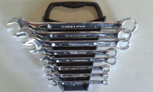 8 PIECE WRENCH SET