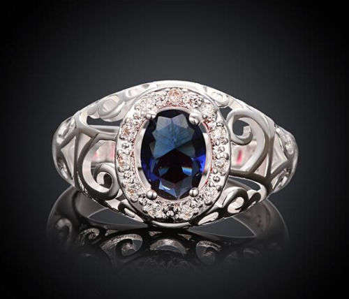 Beautifull!!!! Classic Filigree Style Gold Plated Austrian Crystal Ring
