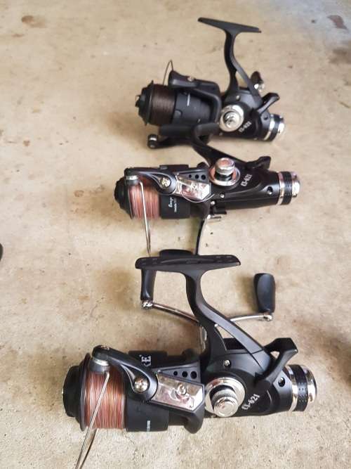 3 Carp strike reels