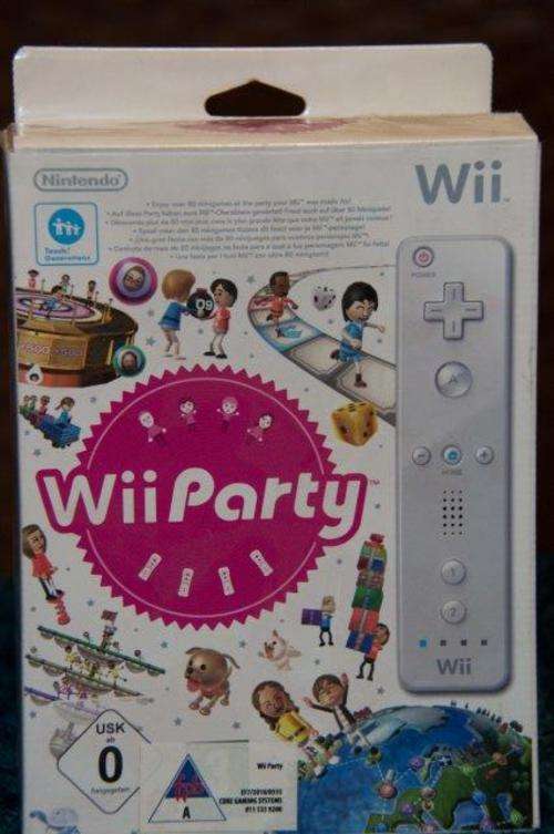 Nintendo WII Party Including 1 Remote & Booklets - Excellent Condition!!!