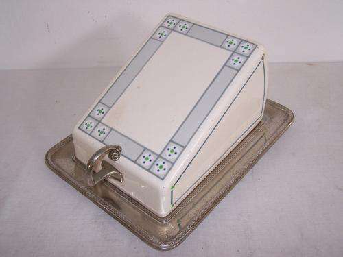 butter / cheese dish ... so unusual!