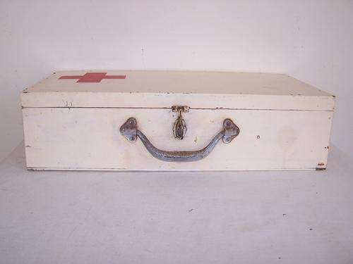 first aid box ... delightful wall cupboard !!!