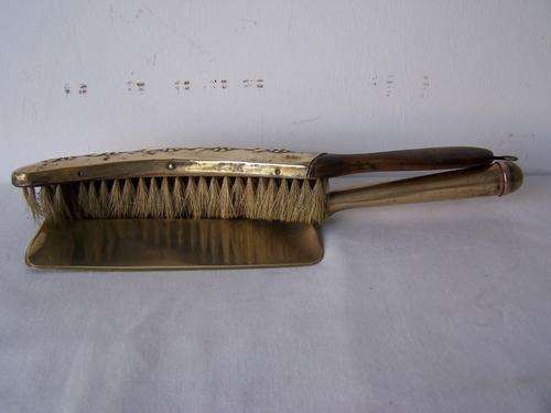 brass crumb tray & brush !!!