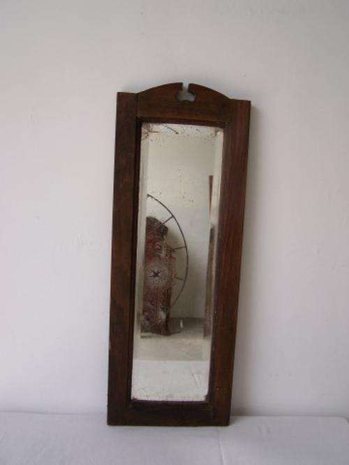 narrow mirror ... lovely design !!!