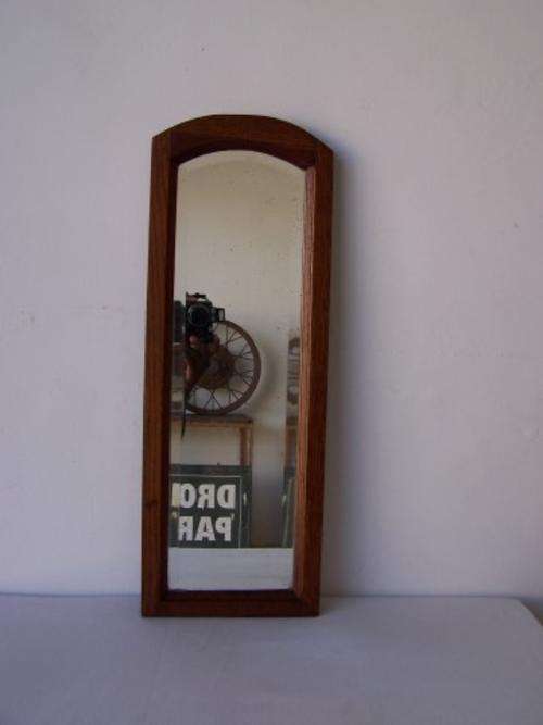narrow bevelled oak mirror ... stunning decor !!!