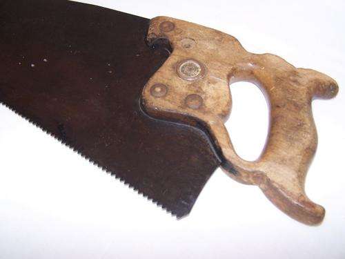 saw ... with good looking teeth !!!