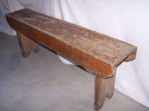 brown bench ... great for outdoors !!!