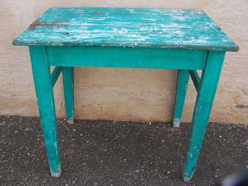 a cheerful table ... from transkei !!!