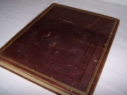 leather-bound Psalm book... Nederlands ... old & stunning !!!