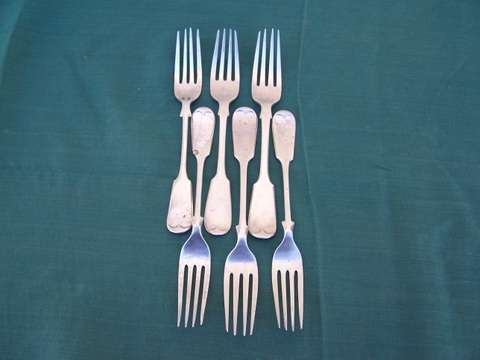 6 forks ... fiddle-patterned !!!