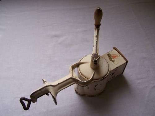 grater ... from germany  ... for your country kitchen!!!